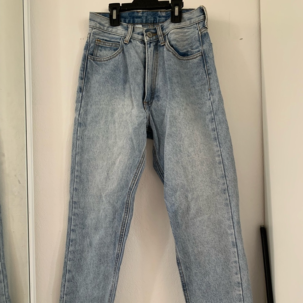 Light/Medium Wash Jeans